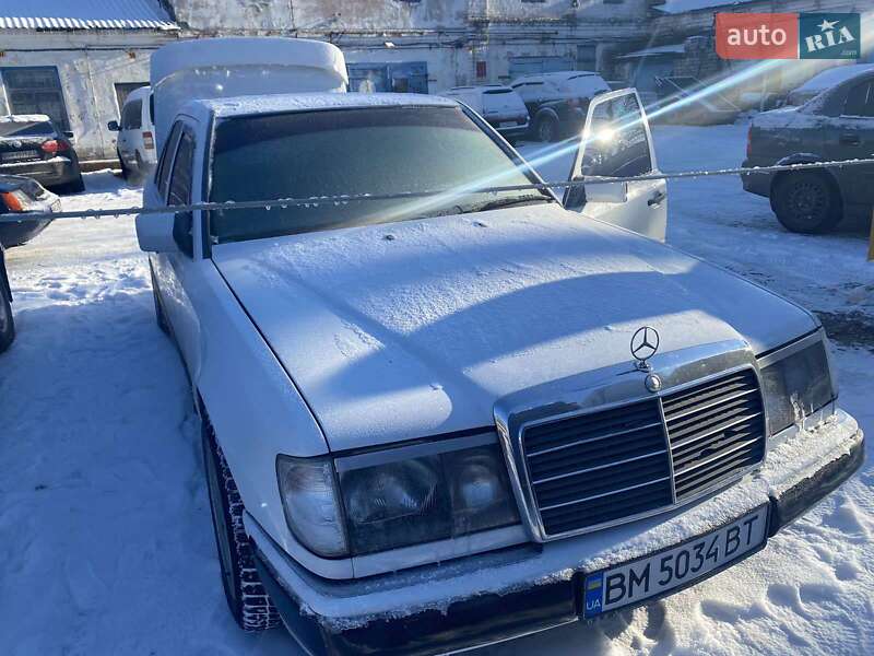 Седан Mercedes-Benz E-Class 1987 в Шостке Седан Mercedes-Benz E-Class 1987 в Шостке