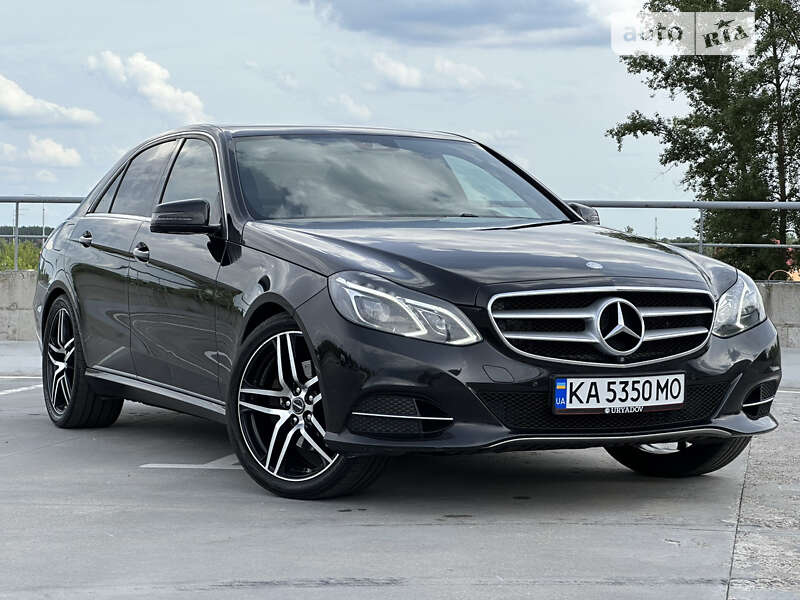 Седан Mercedes-Benz E-Class 2015 в Киеве Седан Mercedes-Benz E-Class 2015 в Киеве