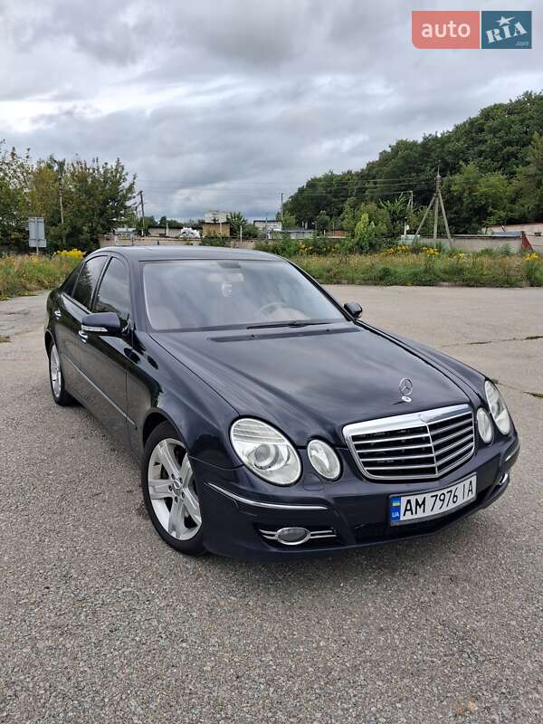 Седан Mercedes-Benz E-Class 2007 в Житомирі