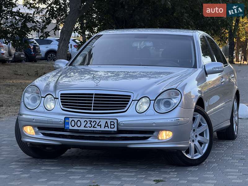 Седан Mercedes-Benz E-Class 2005 в Одессе Седан Mercedes-Benz E-Class 2005 в Одессе