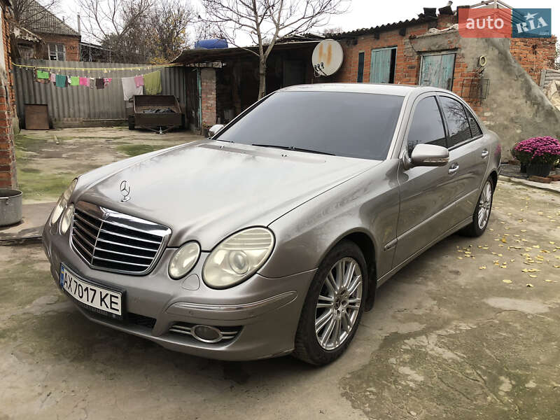 Седан Mercedes-Benz E-Class 2008 в Богодухіву Седан Mercedes-Benz E-Class 2008 в Богодухіву