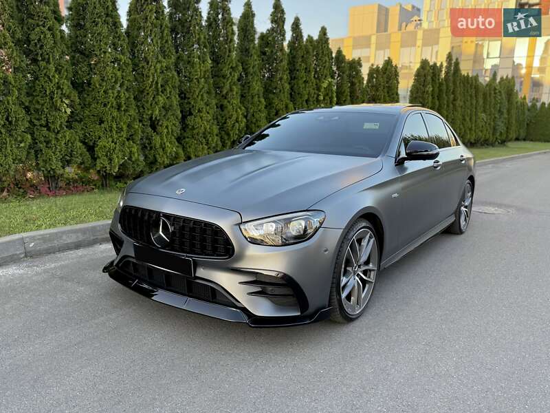 Седан Mercedes-Benz E-Class 2022 в Днепре Седан Mercedes-Benz E-Class 2022 в Днепре