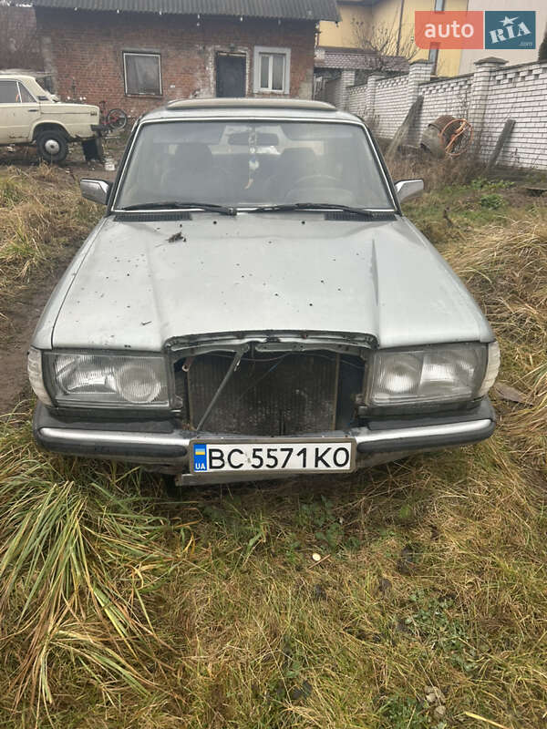 Седан Mercedes-Benz E-Class 1981 в Ходорове