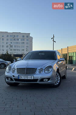 Седан Mercedes-Benz E-Class 2006 в Хмельницькому