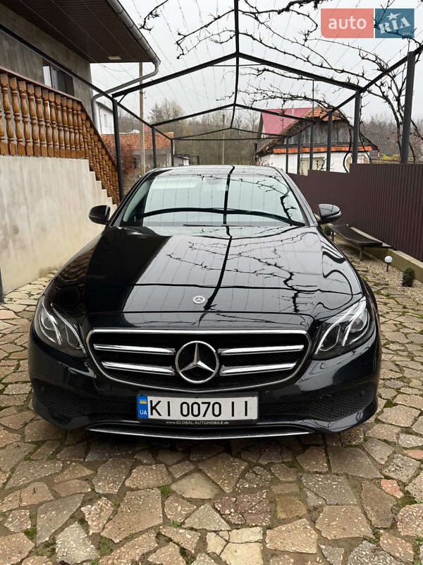 Седан Mercedes-Benz E-Class 2019 в Заречье