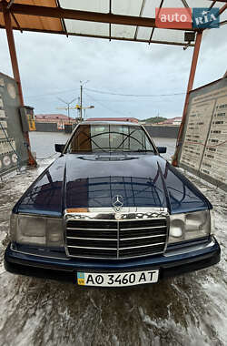 Седан Mercedes-Benz E-Class 1985 в Белках Седан Mercedes-Benz E-Class 1985 в Белках