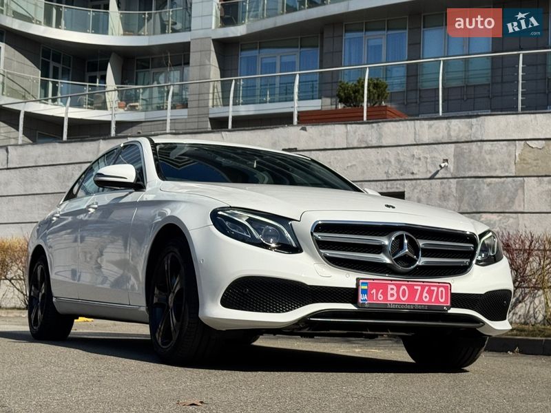 Седан Mercedes-Benz E-Class 2018 в Киеве