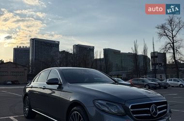 Седан Mercedes-Benz E-Class 2017 в Києві Седан Mercedes-Benz E-Class 2017 в Києві