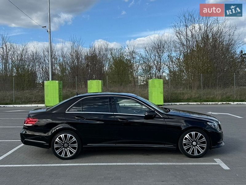 Седан Mercedes-Benz E-Class 2013 в Виннице Седан Mercedes-Benz E-Class 2013 в Виннице