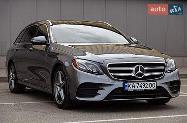 Универсал Mercedes-Benz E-Class 2017 в Киеве