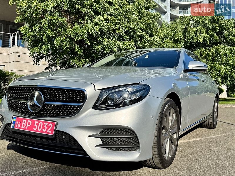 Седан Mercedes-Benz E-Class 2018 в Киеве
