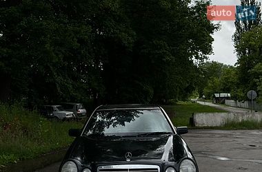 Седан Mercedes-Benz E-Class 1997 в Хмельницькому Седан Mercedes-Benz E-Class 1997 в Хмельницькому