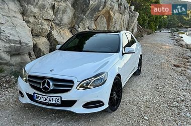 Седан Mercedes-Benz E-Class 2015 в Іршаві