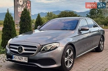 Седан Mercedes-Benz E-Class 2017 в Тячеві