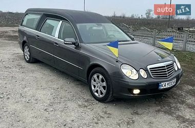 Катафалк Mercedes-Benz E-Class 2009 в Гребенках