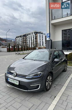 Хэтчбек Volkswagen e-Golf 2017 в Поляне