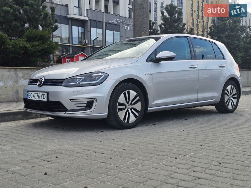 Хэтчбек Volkswagen e-Golf 2019 в Львове