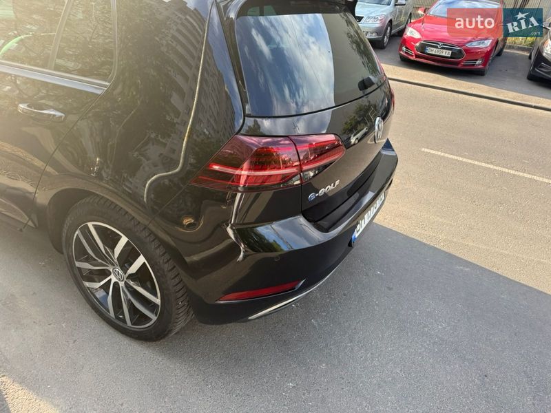 Хэтчбек Volkswagen e-Golf 2019 в Одессе