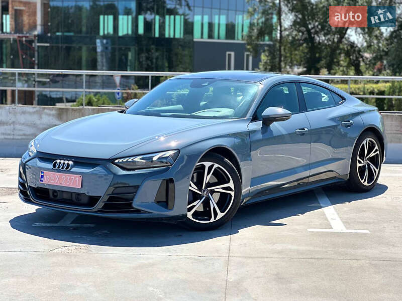 Лифтбек Audi e-tron GT 2021 в Киеве Лифтбек Audi e-tron GT 2021 в Киеве