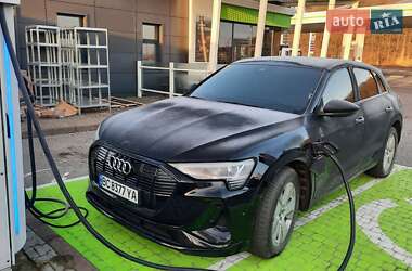 Позашляховик / Кросовер Audi e-tron S 2021 в Львові