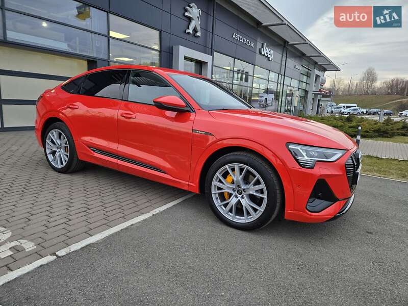 Внедорожник / Кроссовер Audi e-tron Sportback 2021 в Киеве