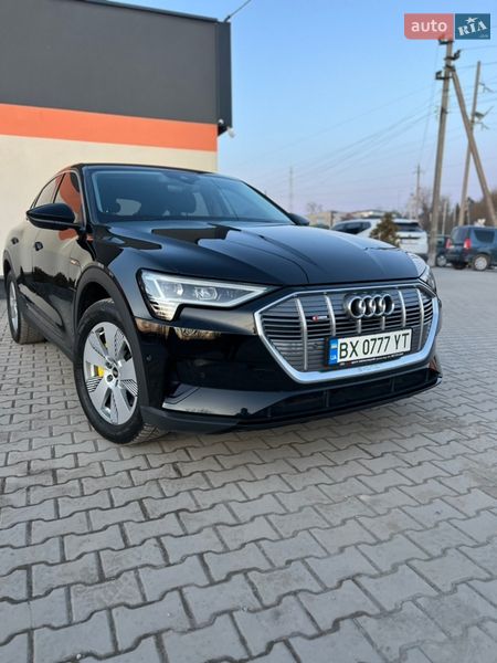 Позашляховик / Кросовер Audi e-tron Sportback 2021 в Хмельницькому