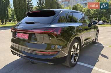 Внедорожник / Кроссовер Audi e-tron 2021 в Ровно Внедорожник / Кроссовер Audi e-tron 2021 в Ровно