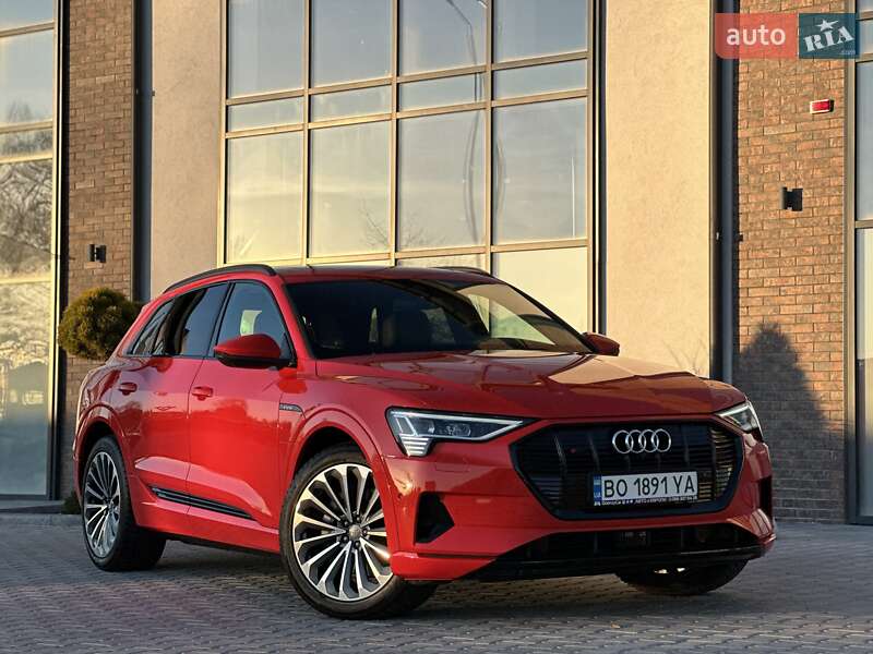 Внедорожник / Кроссовер Audi e-tron 2019 в Тернополе Внедорожник / Кроссовер Audi e-tron 2019 в Тернополе