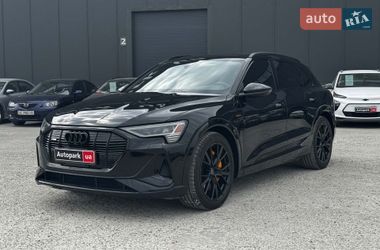 Позашляховик / Кросовер Audi e-tron 2022 в Львові