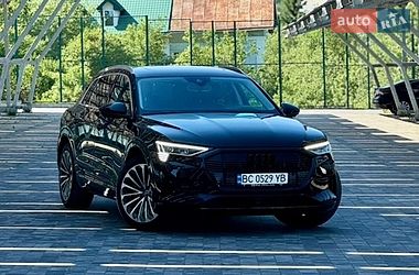 Позашляховик / Кросовер Audi e-tron 2019 в Львові