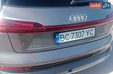 Внедорожник / Кроссовер Audi e-tron 2019 в Шептицькому