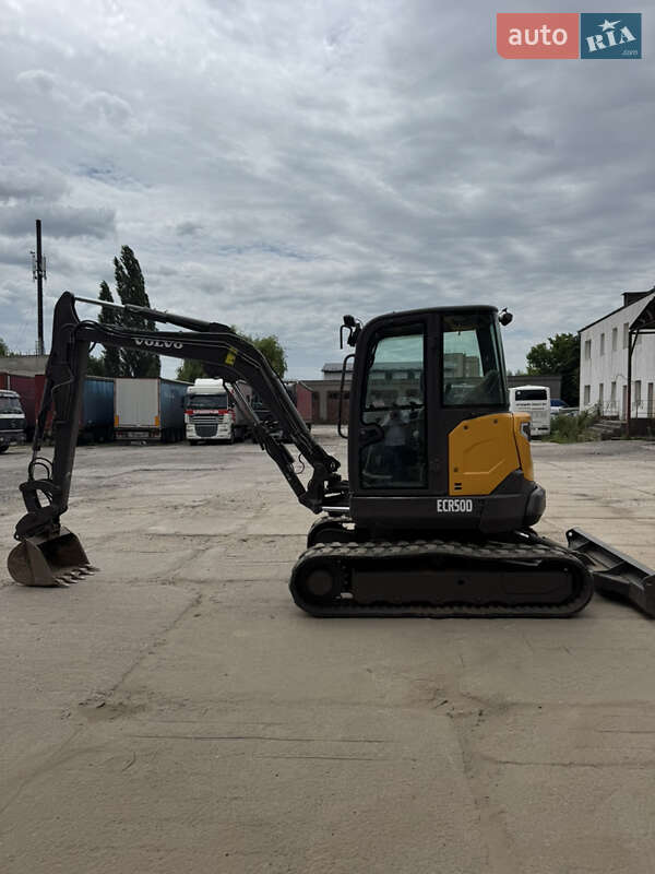 Миниэкскаватор Volvo ECR 50D 2015 в Луцке Миниэкскаватор Volvo ECR 50D 2015 в Луцке