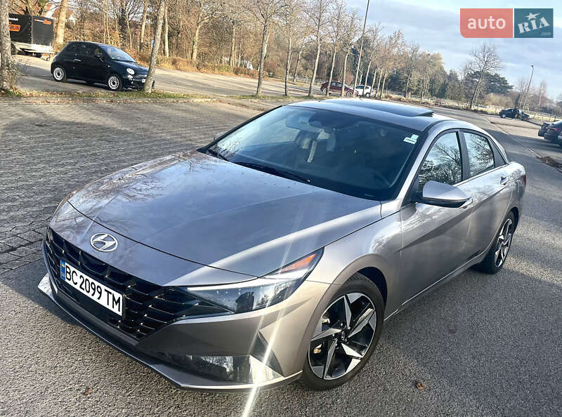 Седан Hyundai Elantra 2023 в Львові Седан Hyundai Elantra 2023 в Львові