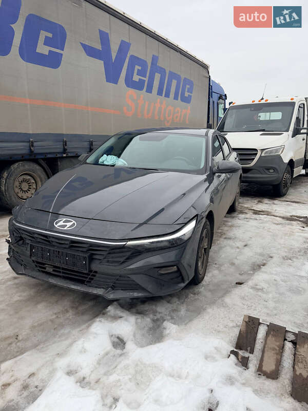 Седан Hyundai Elantra 2025 в Киеве Седан Hyundai Elantra 2025 в Киеве