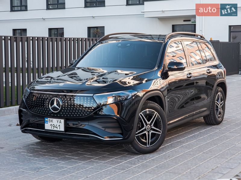 Внедорожник / Кроссовер Mercedes-Benz EQB 2022 в Ровно