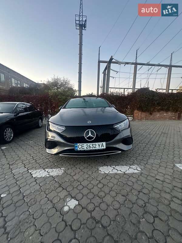 Седан Mercedes-Benz EQE 2023 в Черновцах