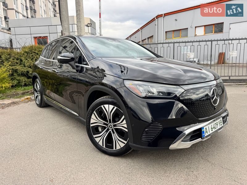 Седан Mercedes-Benz EQE 2023 в Киеве