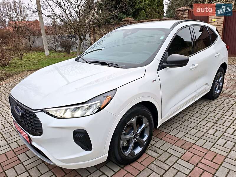 Внедорожник / Кроссовер Ford Escape 2023 в Запорожье