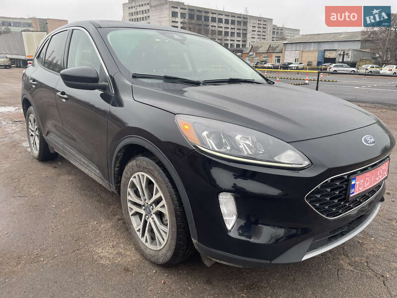 Внедорожник / Кроссовер Ford Escape 2022 в Чернигове
