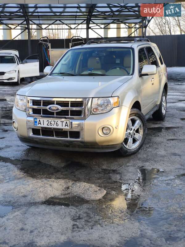 Внедорожник / Кроссовер Ford Escape 2011 в Броварах
