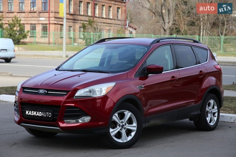 Внедорожник / Кроссовер Ford Escape 2013 в Харькове