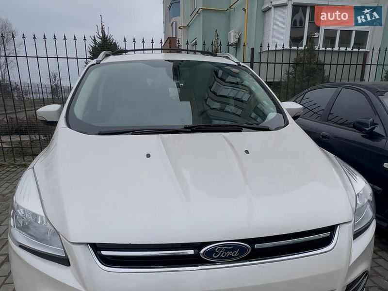Внедорожник / Кроссовер Ford Escape 2013 в Черкассах