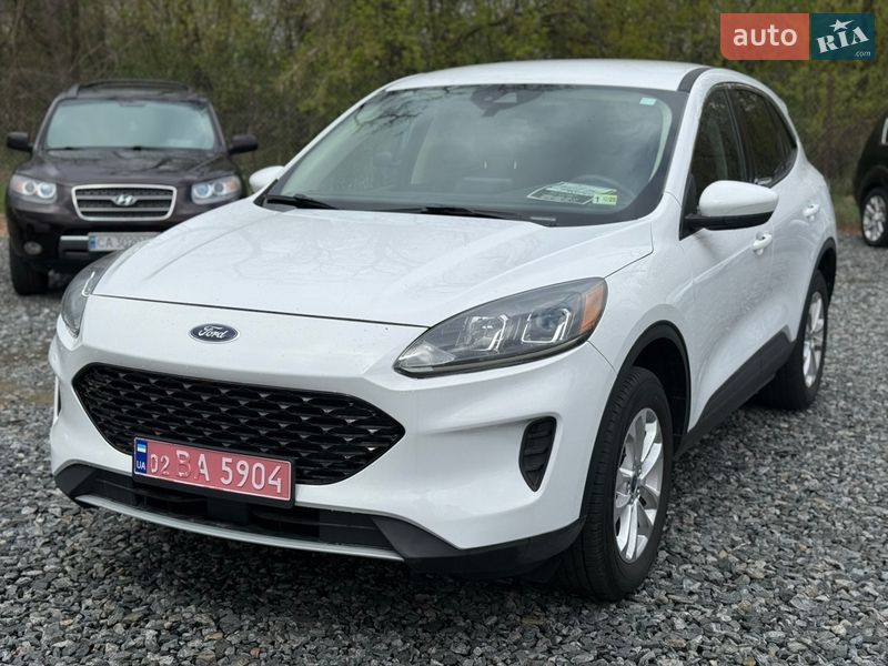 Внедорожник / Кроссовер Ford Escape 2019 в Умани