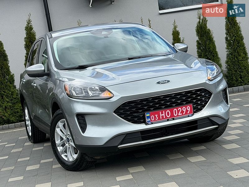 Позашляховик / Кросовер Ford Escape 2021 в Дрогобичі