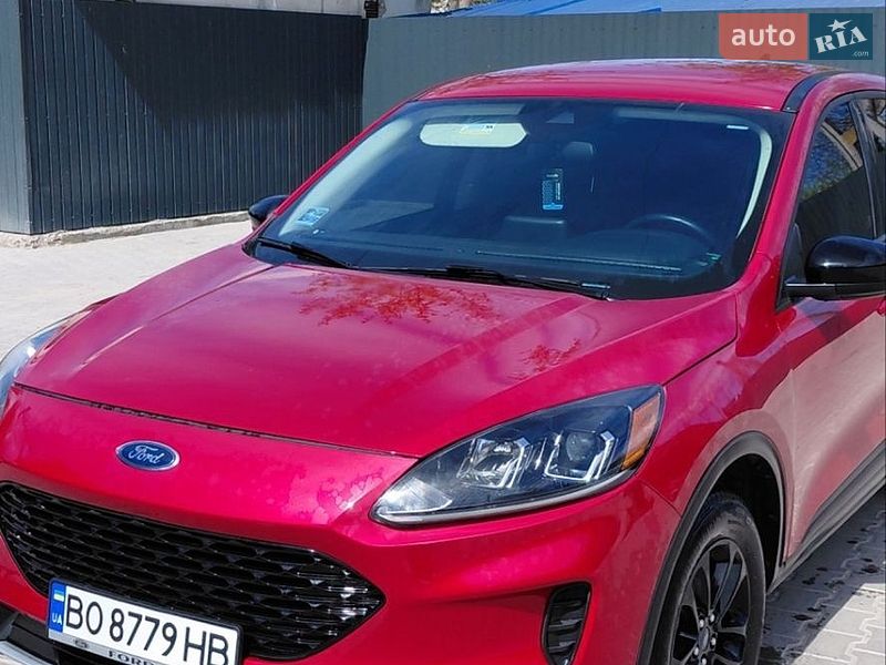 Внедорожник / Кроссовер Ford Escape 2020 в Тернополе