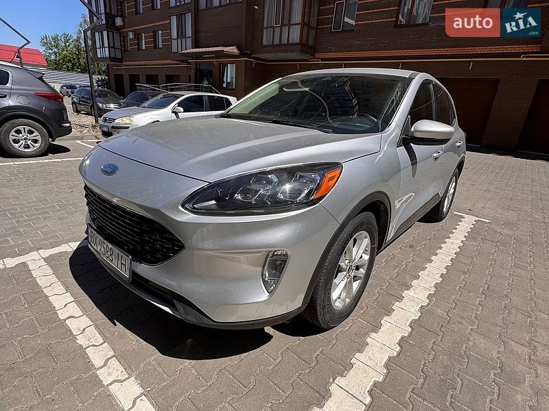 Внедорожник / Кроссовер Ford Escape 2020 в Хмельницком