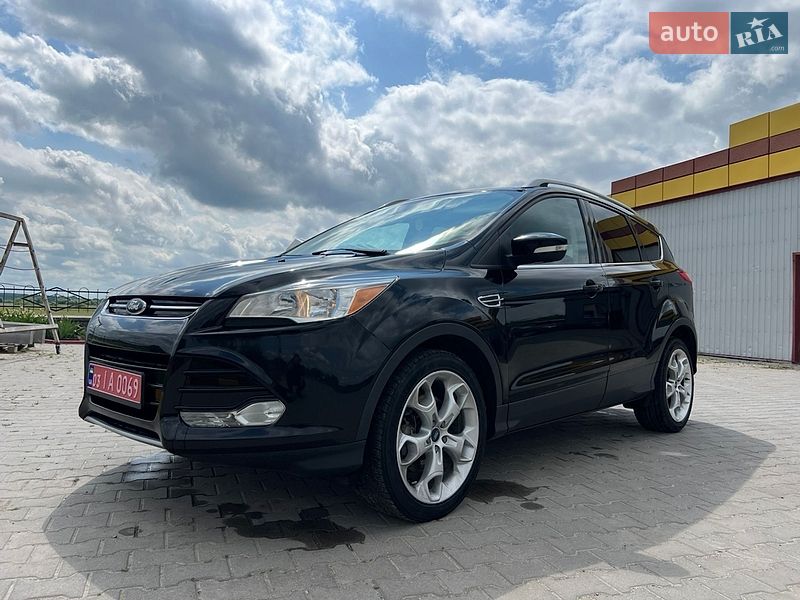 Внедорожник / Кроссовер Ford Escape 2015 в Хмельницком