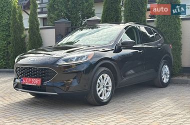Позашляховик / Кросовер Ford Escape 2020 в Львові