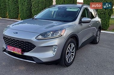 Внедорожник / Кроссовер Ford Escape 2021 в Дубно