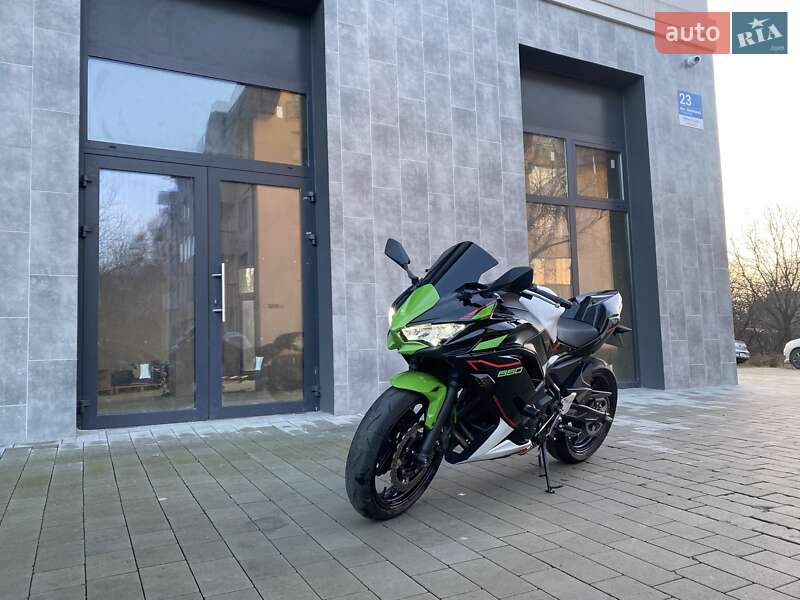 Спортбайк Kawasaki EX 650 2022 в Львові